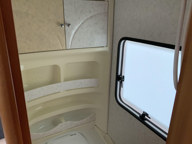 Hobby De luxe Easy 460 UFE Zondag 8 maart open (1032280)