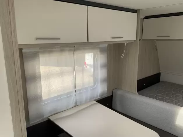 Caravelair Alba Family 466 Zondag 8 maart open (1011384)