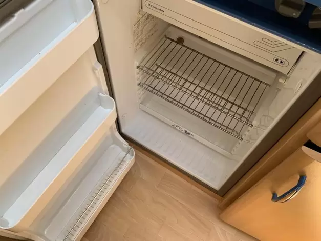 Hobby De Luxe 400 SFE Zondag 8 maart open (1011573)