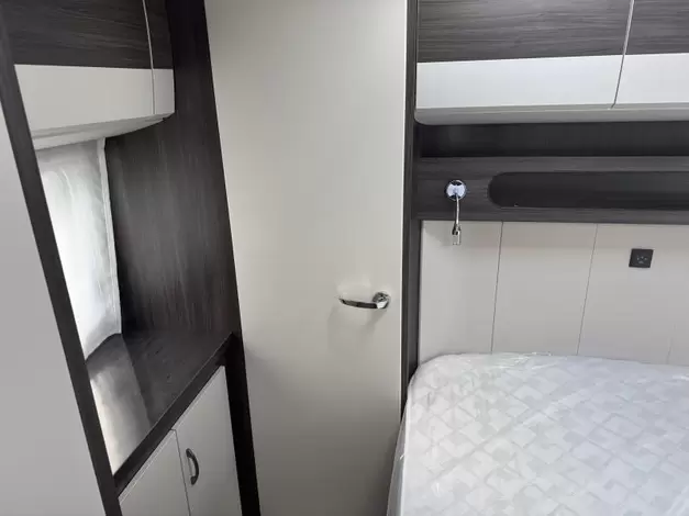 Hobby Prestige 720 KWFU Zondag 8 maart open (1025707)