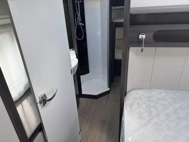 Hobby Prestige 720 KWFU Zondag 8 maart open (1025707)