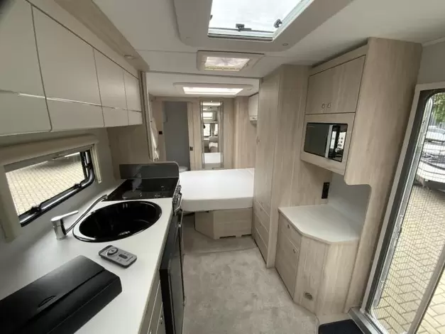 Elddis Avante 554 Zondag 8 maart open (1020694)