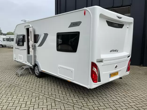 Elddis Affinity 574 Zondag 8 maart open (969058)