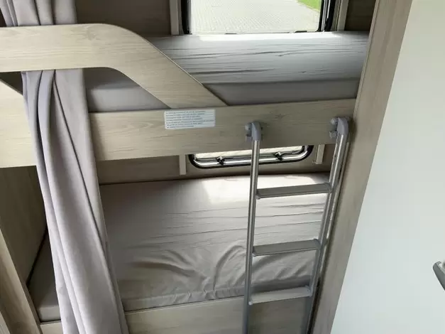 Caravelair Alba Family 466 Zondag 8 maart open (1011384)