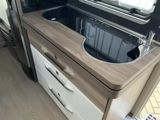 Hobby Excellent Edition 490 KMF Zondag 8 maart open (943548)