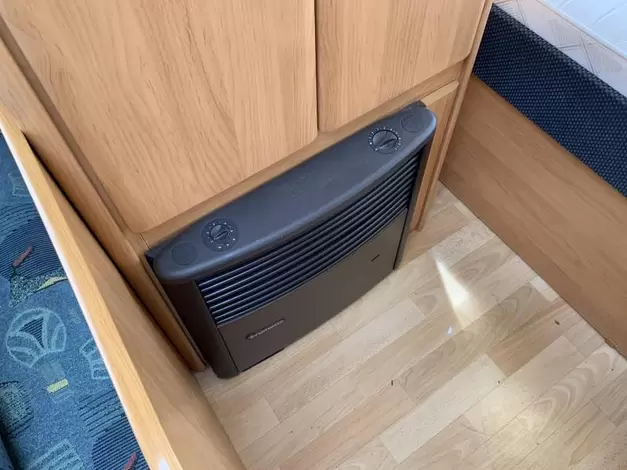 Hobby Excellent 400 SF Zondag 8 maart open (1007821)