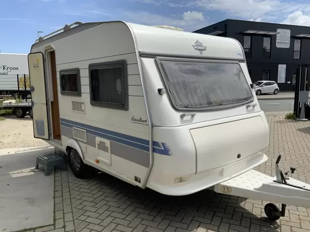 Hobby Excellent 400 SF Zondag 8 maart open (1007821)