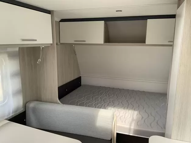 Caravelair Alba Family 466 Zondag 8 maart open (1011384)