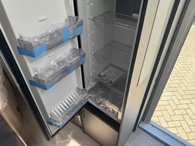 Hobby De Luxe 400 SFE Zondag 8 maart open (1006335)