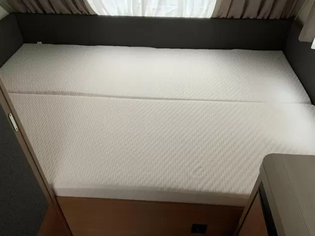 Knaus Sport 420 QD Zondag 8 maart open (989135)