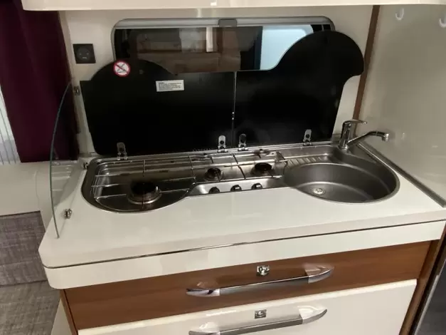 Hobby Excellent 460 UFE Zondag 8 maart open (992803)