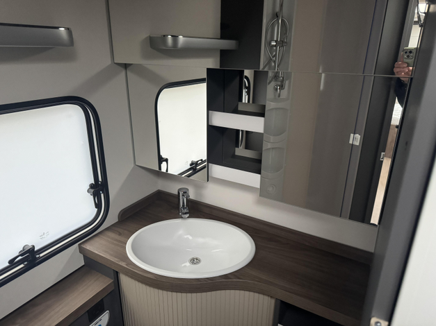 Hobby Excellent Edition 545 KMF Zondag 8 maart open (1026528)