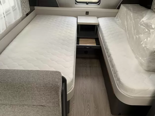 Hobby Excellent 460 SL Zondag 8 maart open (1022008)