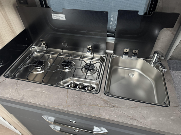 Hobby De Luxe 495 WFB Zondag 8 maart open (1026529)