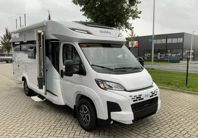 Hobby On Tour T 710 GE