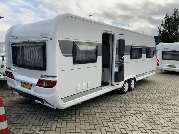 Hobby Prestige 720 UKFE Zondag 8 maart open (1022005)