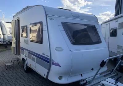 Hobby De Luxe 400 SF Bevrijdingsdag open