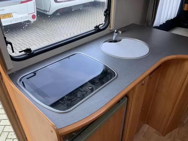 Adria Adora 502 UL Zondag 8 maart open (1024789)