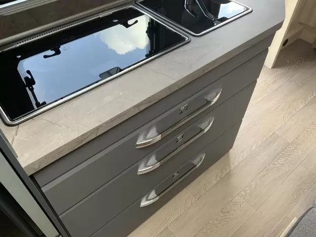 Hobby De Luxe 540 KMFE Zondag 8 maart open (1008078)