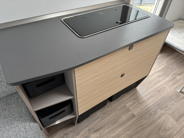 NEXT 381  Fendt Zondag 8 maart open (1035600)