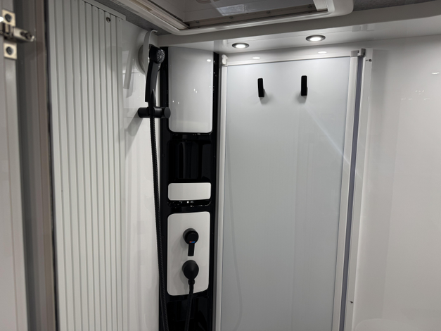 Hobby On Tour  C 680 GE (990716)