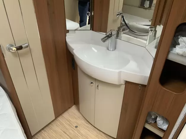 Hobby Premium 460 UFE Zondag 8 maart open (943396)