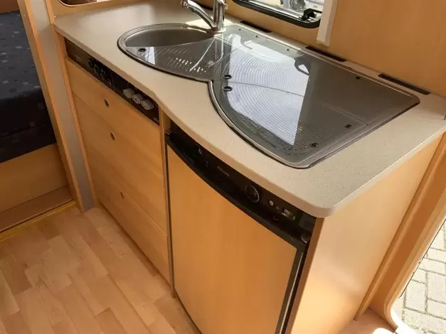 Dethleffs Camper 450 TF