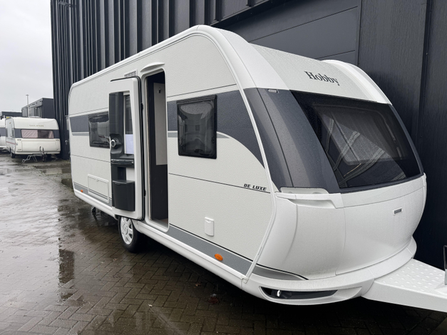 Hobby De Luxe 495 WFB Zondag 8 maart open (1026529)