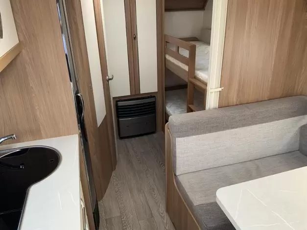 Hobby De Luxe 545 KMF Zondag 8 maart open (1017381)