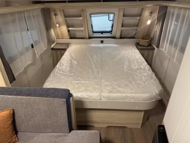 Hobby De Luxe 460 SFF Zondag 8 maart open (1019590)