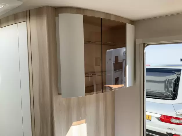 Hobby De Luxe 540 UL Zondag 8 maart open (971015)