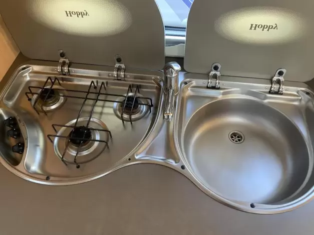 Hobby De Luxe 400 SF Zondag 8 maart open (1014390)