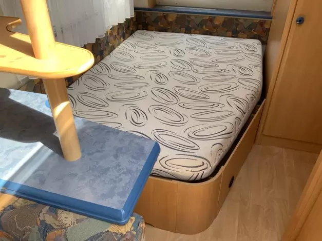 Hobby De Luxe 400 SFE Zondag 8 maart open (1011573)