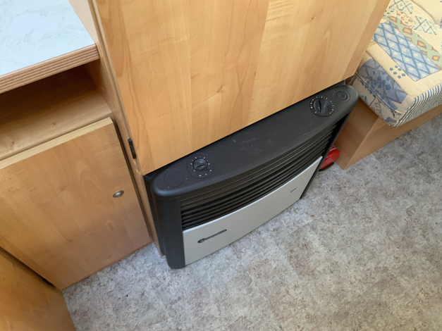 Bürstner Artstep 420 TN mover en voortent (1066677)