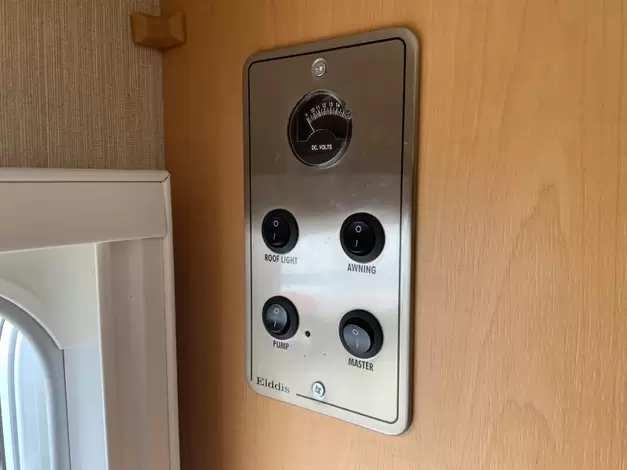 Elddis Avante 462 Zondag 8 maart open (992921)