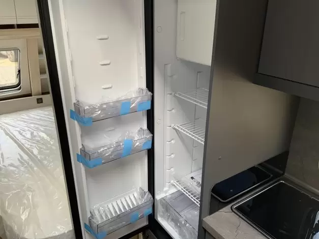 Hobby De Luxe 540 KMFE Zondag 8 maart open (1008078)