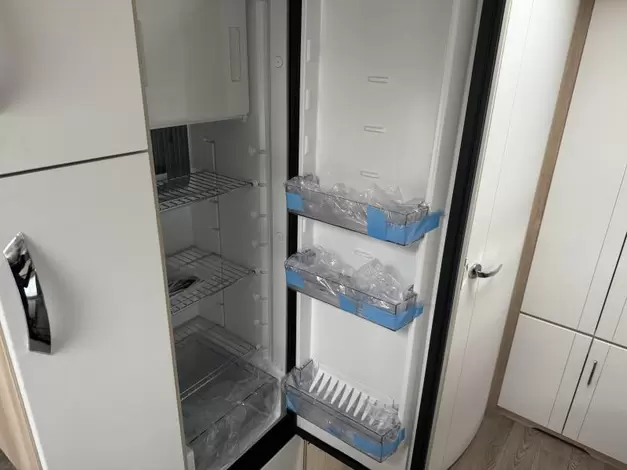 Hobby De Luxe 545 KMF Zondag 8 maart open (977480)