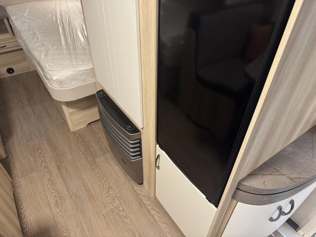 Hobby De Luxe 460 SL (1065155)