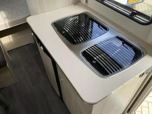 Caravelair Alba Family 466 Zondag 8 maart open (1011384)