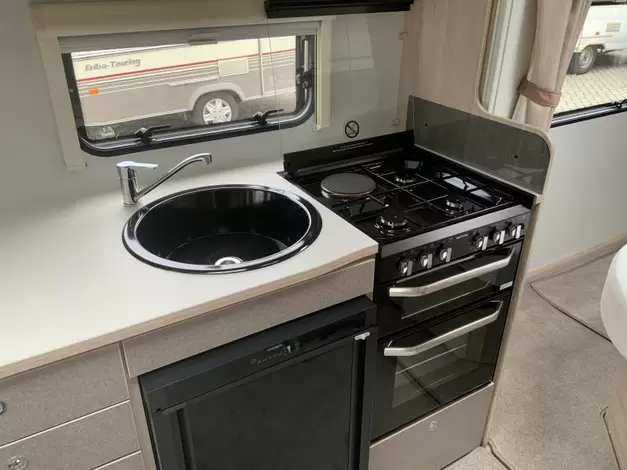 Elddis Avante 554 Zondag 8 maart open (1020694)