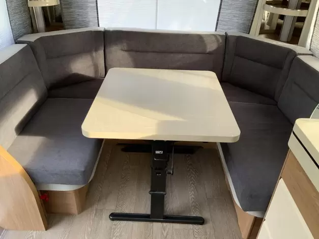 Hobby Excellent 495 UFE Zondag 8 maart open (1019194)