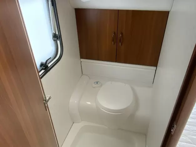 Hobby Excellent 460 UFE Zondag 8 maart open (992803)