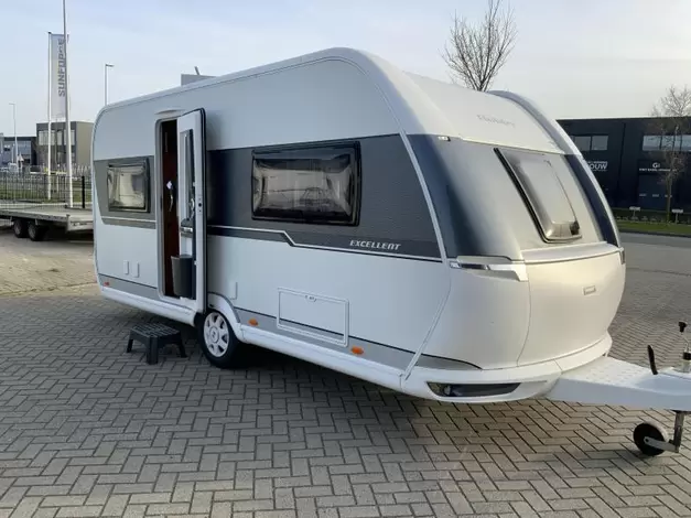 Hobby Excellent 460 UFE Zondag 8 maart open (992803)