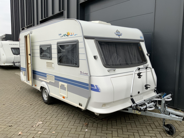 Hobby De Luxe 440 SF Bevrijdingsdag open (1040170)