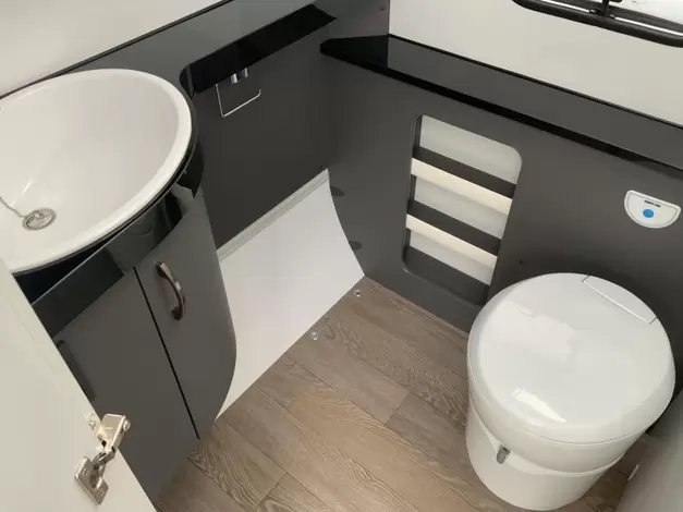 Hobby Excellent 460 SL Zondag 8 maart open (1022008)