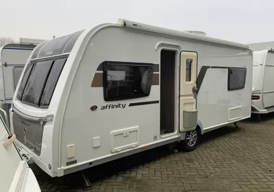 Elddis Affinity 574 Bevrijdingsdag open