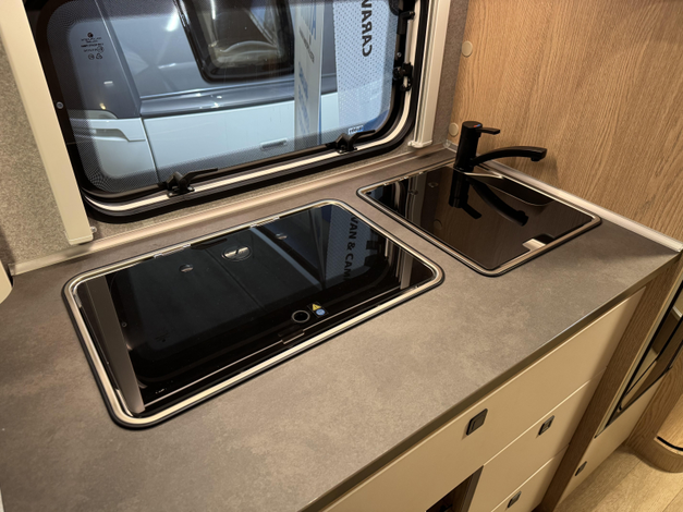 Hobby On Tour  C 680 GE (990716)