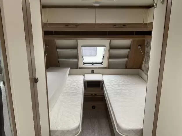 Hobby De Luxe 540 UL Zondag 8 maart open (1020707)