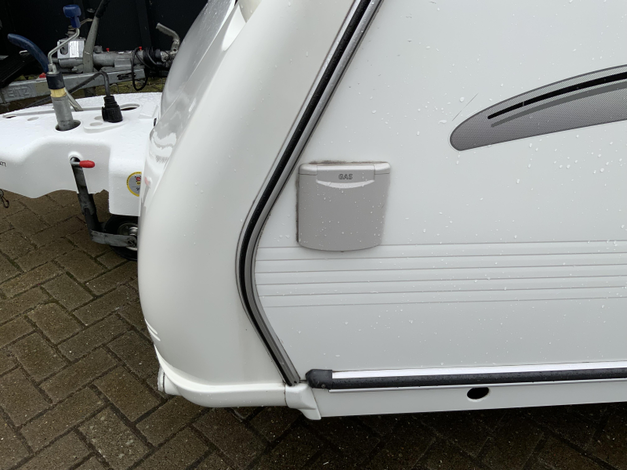 Elddis Avante 462 Bevrijdingsdag open (1037619)