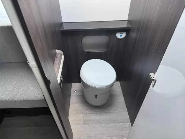 Hobby Prestige 720 KWFU Zondag 8 maart open (1025707)